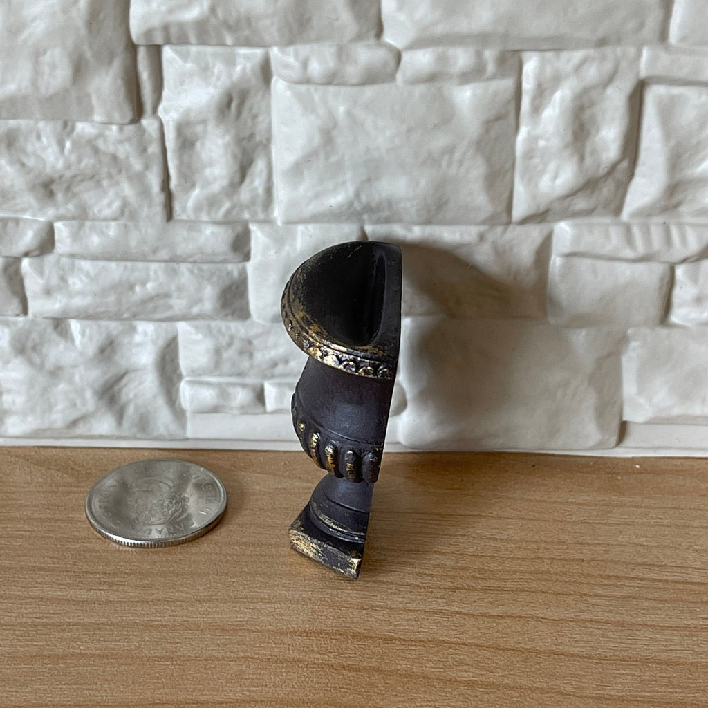 1:12 Scale Miniature Half Round Wall Planter, Flat Back, Urn Shape, 1-7/8 inch tall, DIY Dollhouse Supply (black)