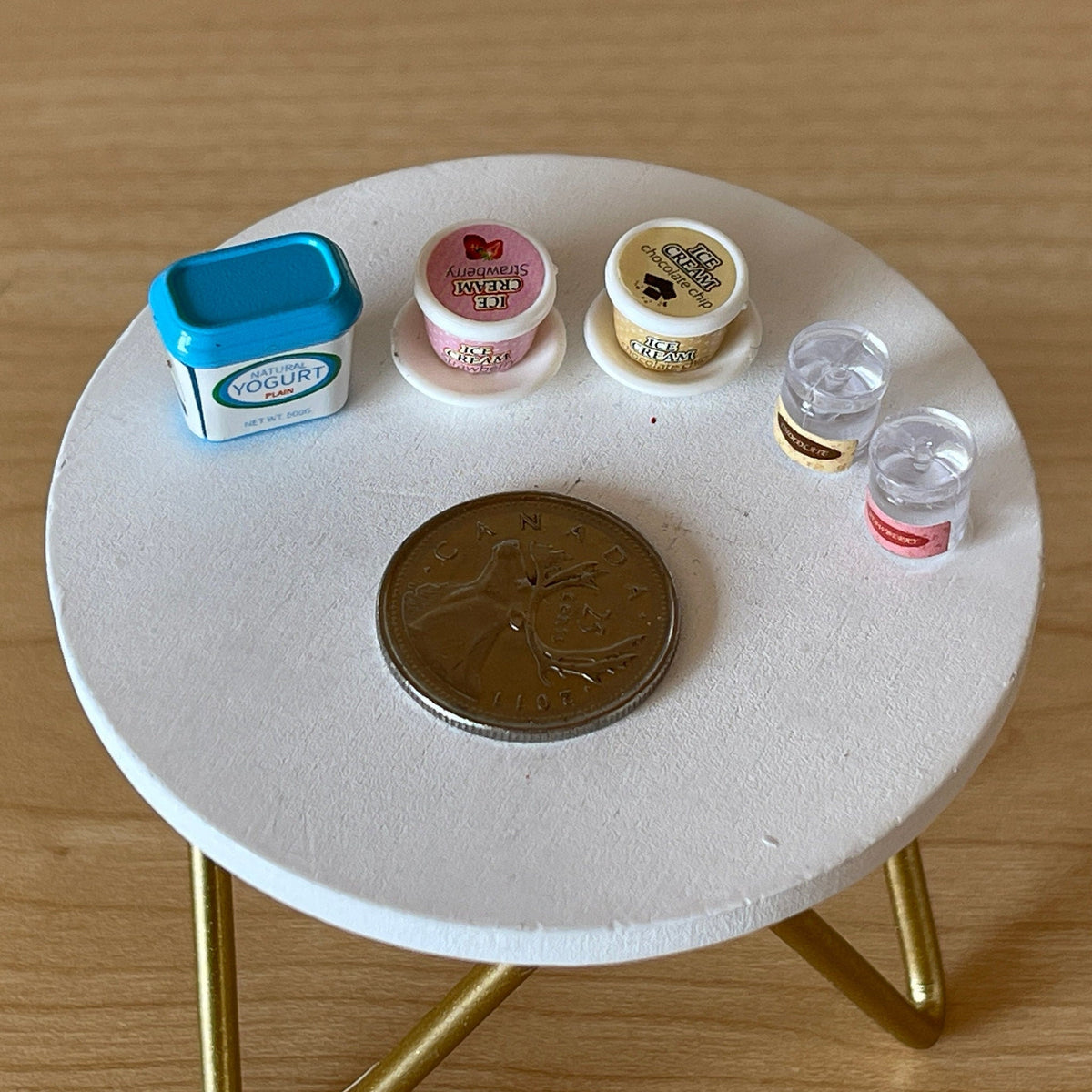 1:12 Scale Miniature Assorted Ice Cream and Plates, Set of 7, DIY Dollhouse Supply