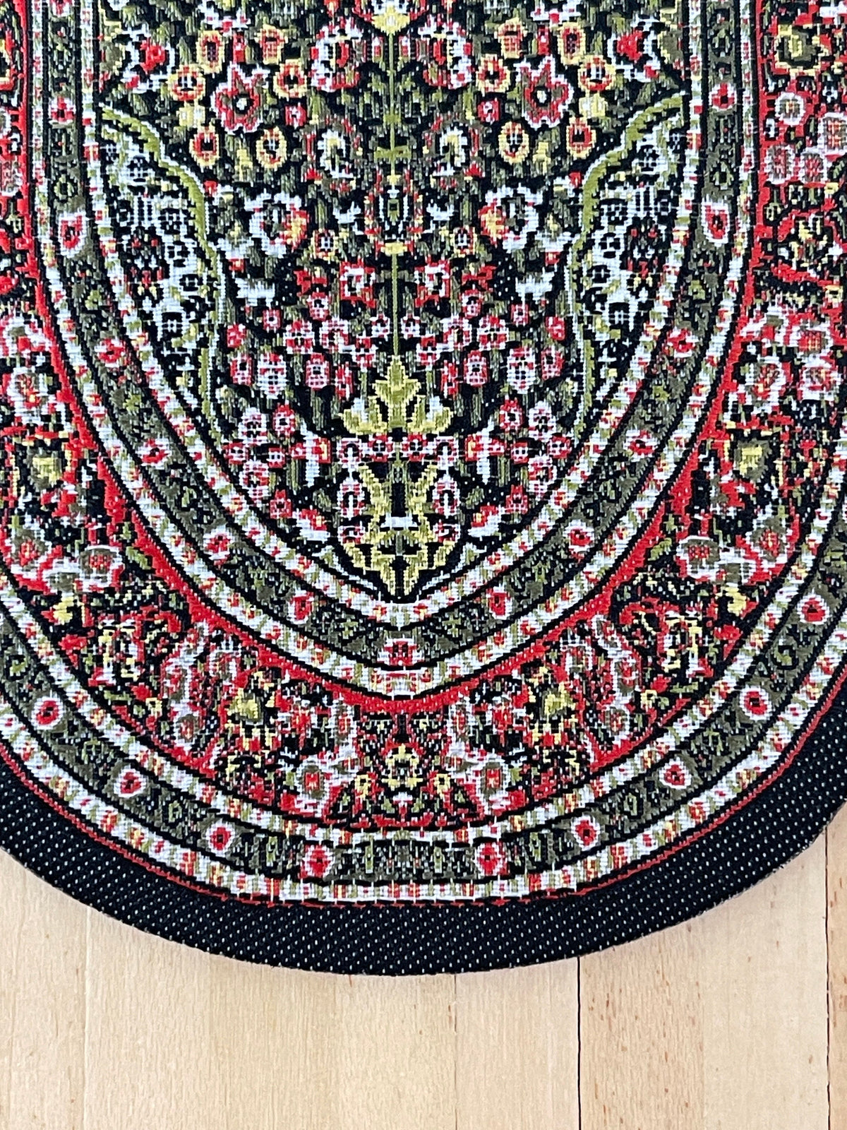 1:12 Scale Miniature Oval Area Rug with Floral Medallion, 5-11/16 inch long, DIY Dollhouse Supply