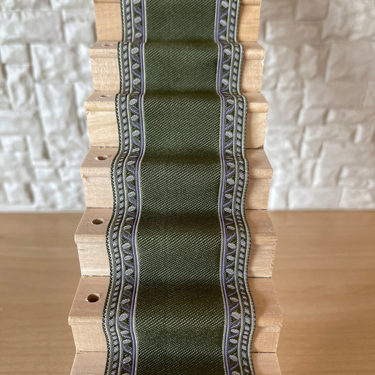 1:12 Miniature Stair Runner , Dollhouse Stair Carpet , Edged Stair Carpet , Staircase Rug , Step Carpet , Stair Tread Carpet (green) - D088