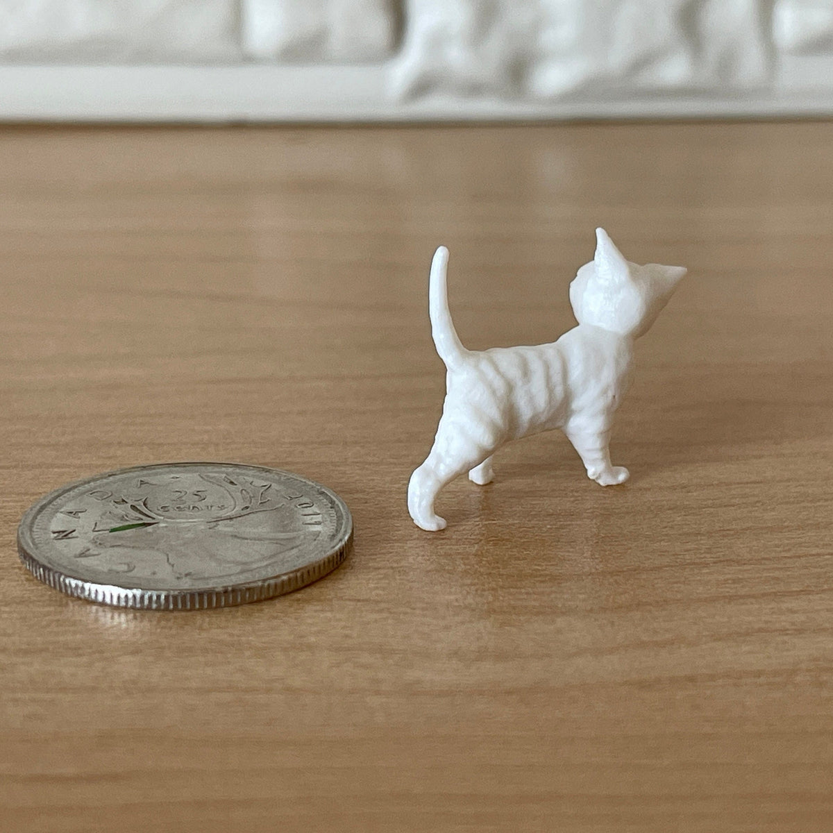 1:12 Scale Miniature Unpainted Kitten Figure, 1 inch long, DIY Dollhouse Supply (style A)