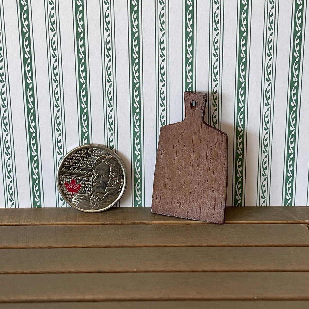 1:12 Scale Miniature Wood Cutting Board with Handle, 1-11/16 inch long, DIY Dollhouse Supply (dark brown)