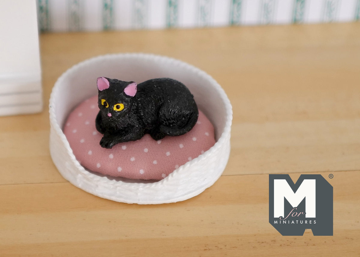 1:12 Dollhouse Supplies Miniature cat kitten 1 12th pet (Bed is not included) - C048