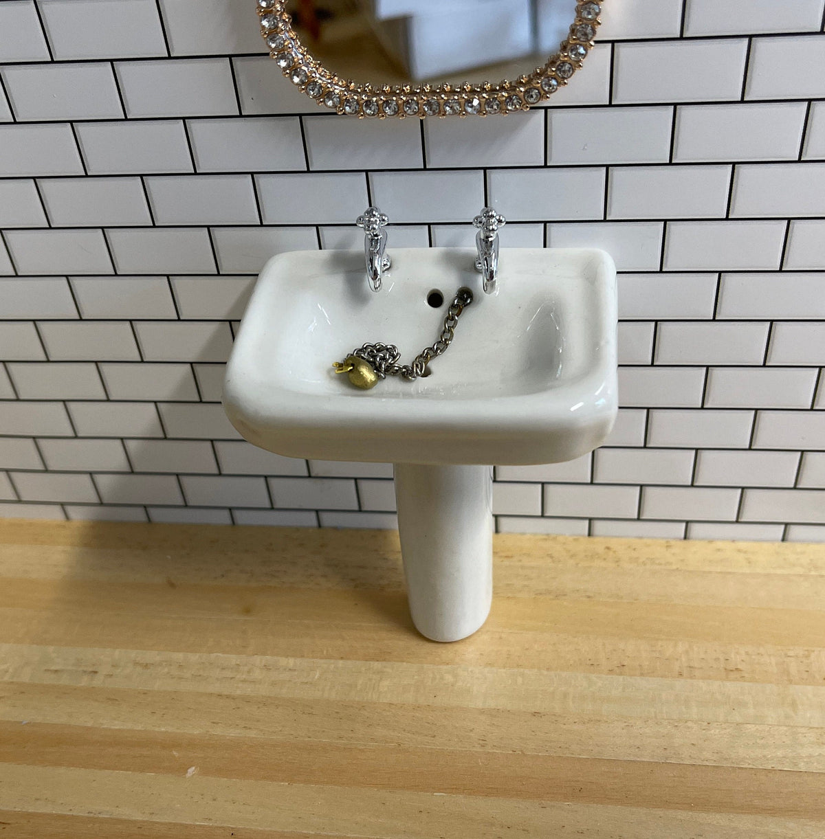 1:12 Scale Miniature Ceramic Pedestal Sink with Faucet, Rectangular Basin, 2-15/16 inch tall, DIY Dollhouse Supply (white)