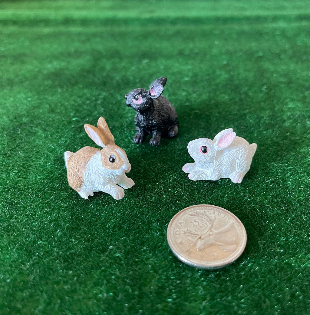 1:12 Scale Miniature Bunny Rabbit Figures, Set of 3, 1 inch long, DIY Dollhouse Supply (style A)