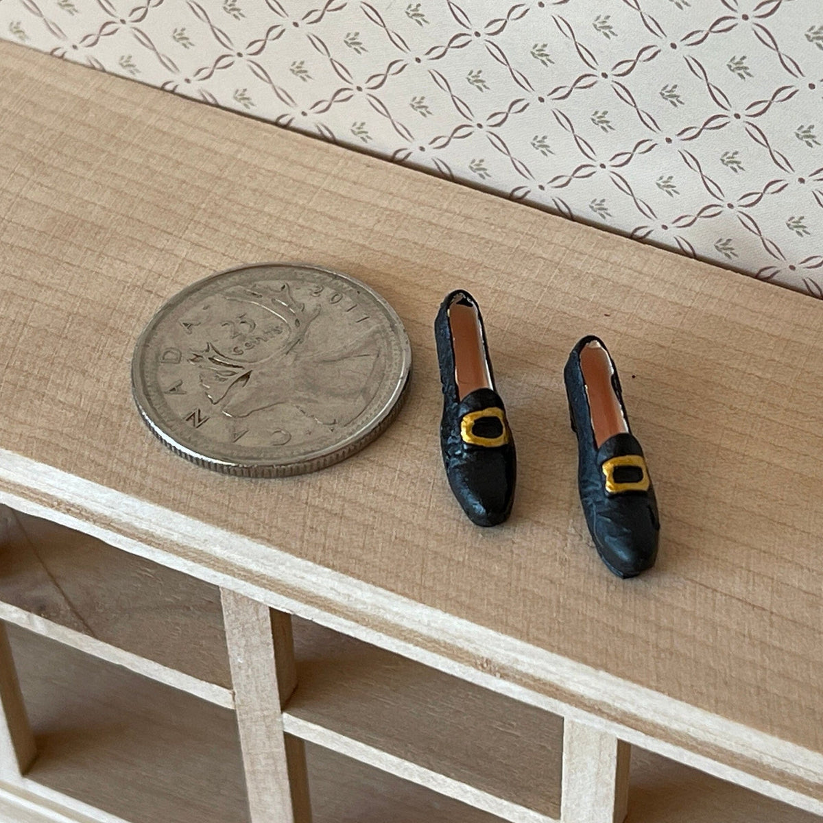 1:12 Scale Miniature Women's Buckled Loafers, 1 Pair, 13/16 inch long, DIY Dollhouse Supply (black)