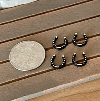 1:12 Dollhouse Miniature Horseshoe , Miniature Horse Shoe , Set of 4 (plastic) - G066