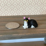 1:12 Miniature Black and White Cat (style A) - C064