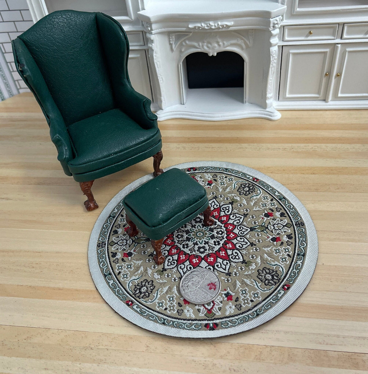 1:12 Scale Miniature Round Area Rug with Medallion and Border, 5-7/16 inch dia., DIY Dollhouse Supply (gray and red)