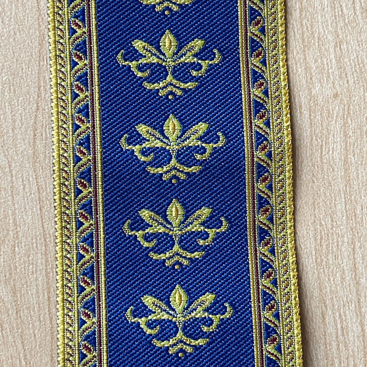 1:12 Scale Miniature Fabric Stair Runner, Fleur de Lis Pattern, 19-5/16 inch long, DIY Dollhouse Supply (blue and gold)