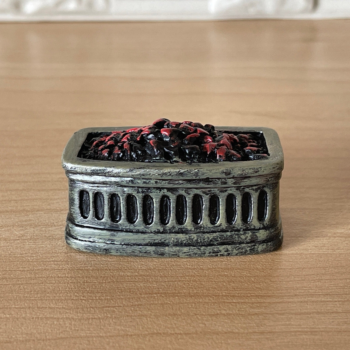 1:12 Miniature Fire Grate , Fireplace Grate , Dollhouse Firebox , Bowed Fire Grid , Fuel Grate , Fireplace Grill (cast resin) (gray)- F019
