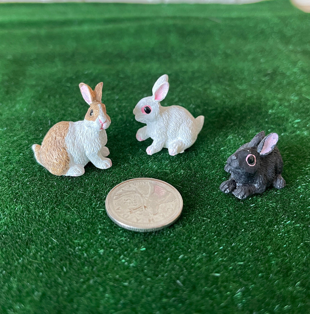 1:12 Scale Miniature Bunny Rabbit Figures, Set of 3, 1 inch long, DIY Dollhouse Supply (style C)