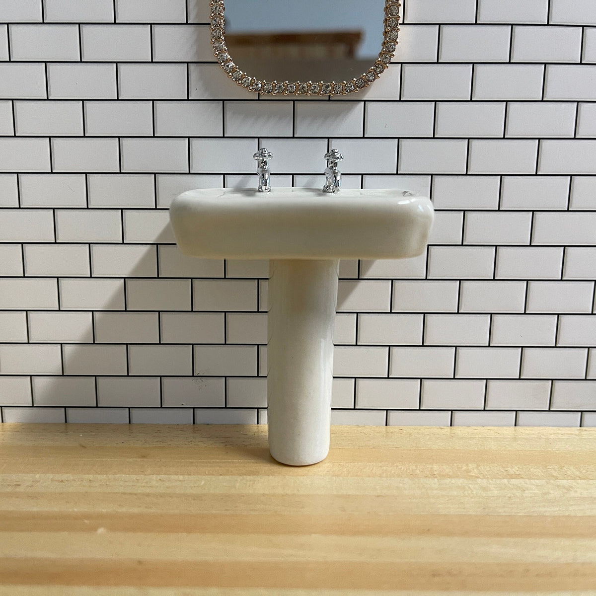 1:12 Scale Miniature Ceramic Pedestal Sink with Faucet, Rectangular Basin, 2-15/16 inch tall, DIY Dollhouse Supply (white)