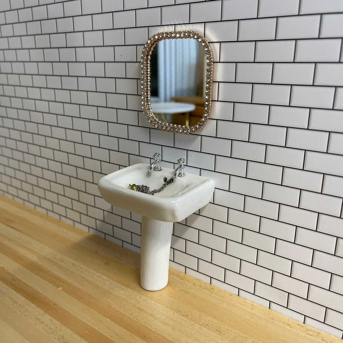1:12 Scale Miniature Ceramic Pedestal Sink with Faucet, Rectangular Basin, 2-15/16 inch tall, DIY Dollhouse Supply (white)