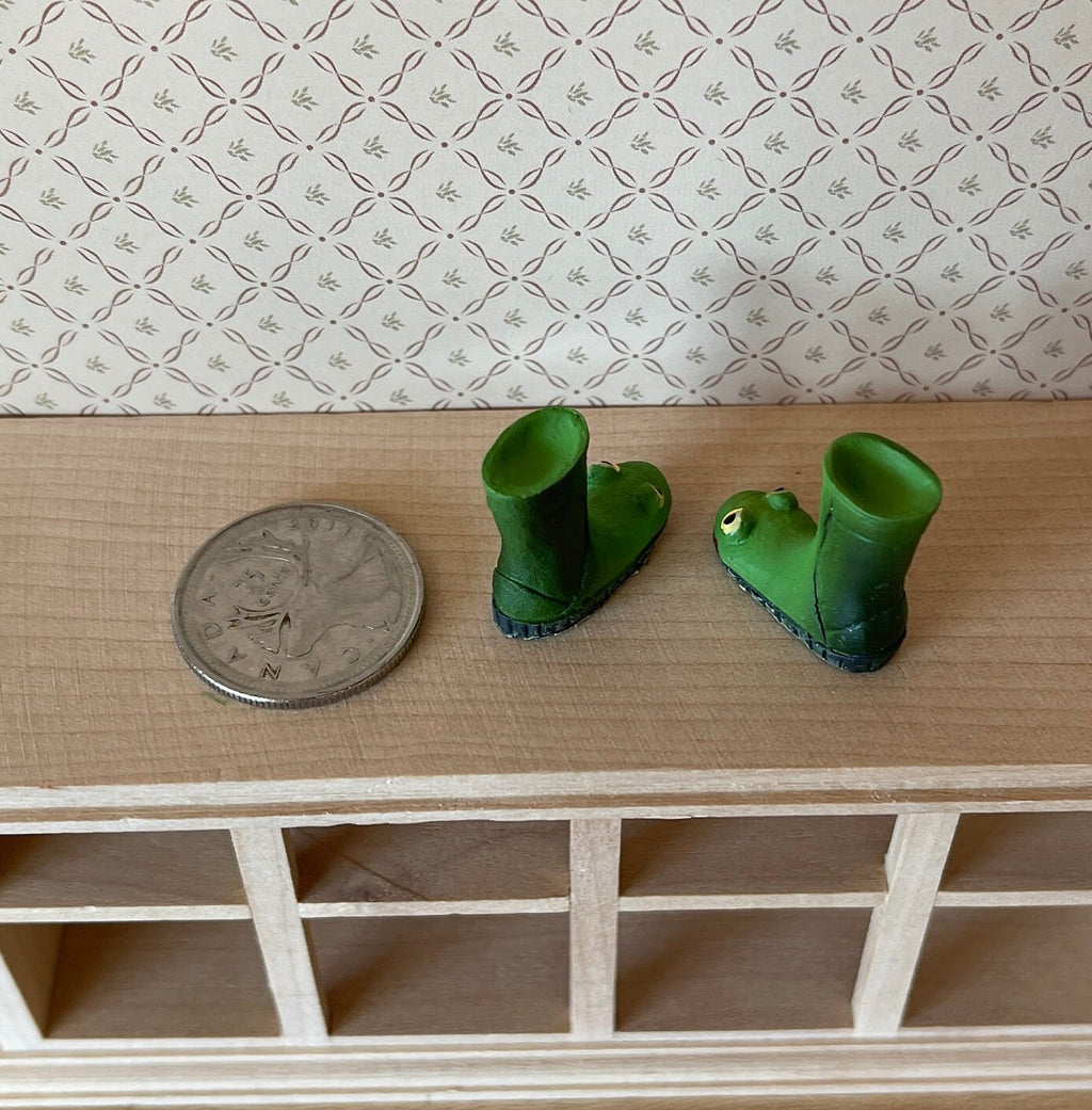 1:12 Miniature Rubber Boots , Rain Boots , Frog's Face Rain Boots , Froggie Boots , Waterproof Boots - G074