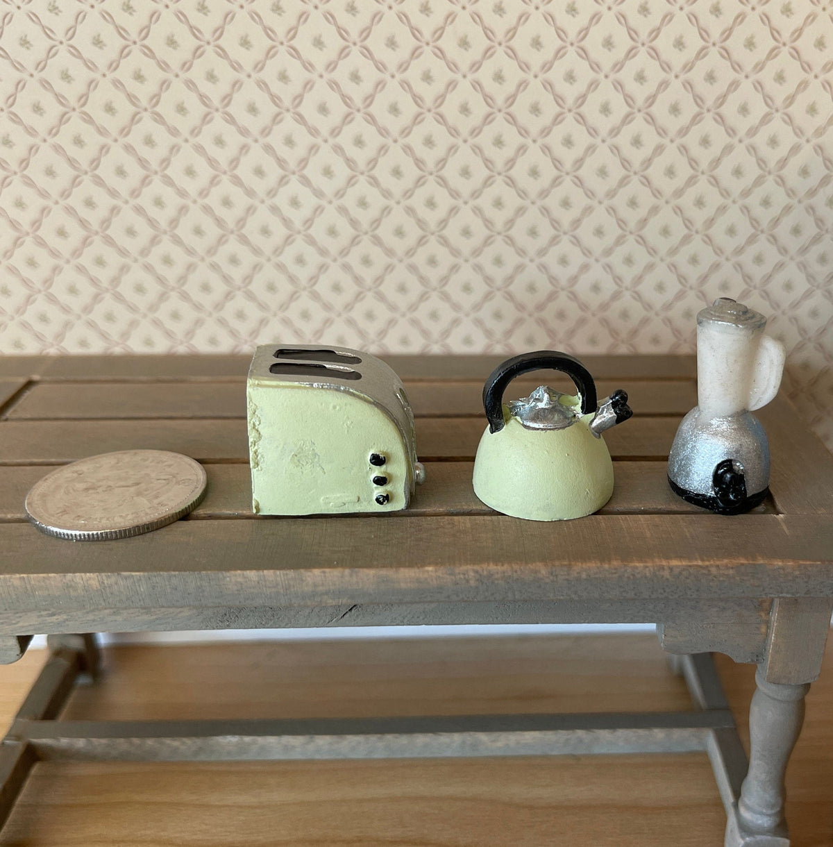 1:12 Scale Miniature Toaster, Kettle and Blender, Set of 3, DIY Dollhouse Supply (resin) (mint green)