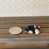 1:12 Miniature Black and White Cat (style D) - C064