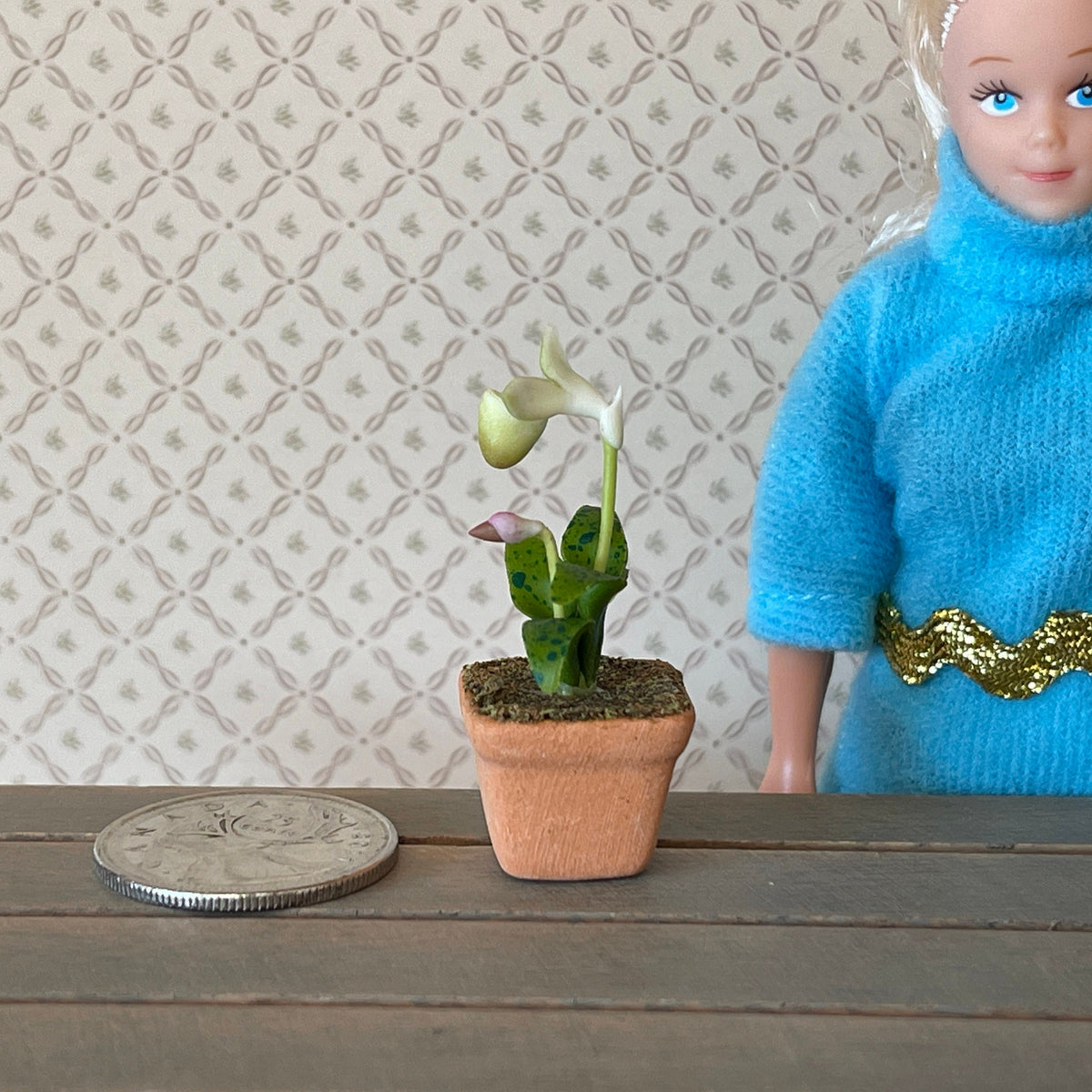 Dollhouse potted flower / dolls house Clay Orchid / decoration living room 1 12th scale miniature - H033