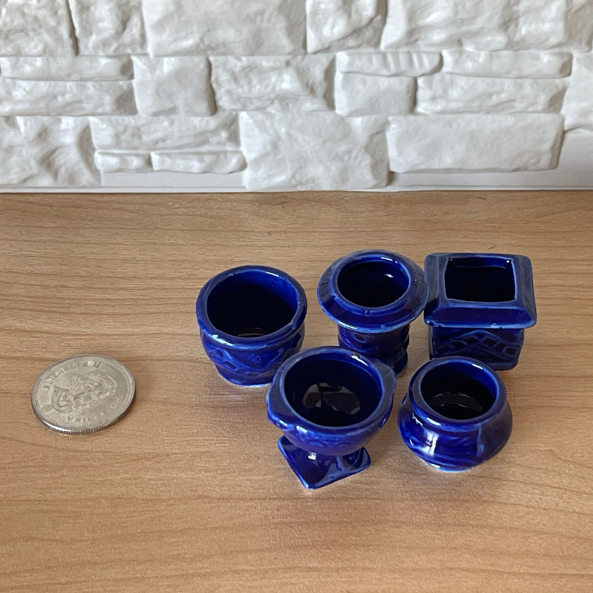 1:12 Scale Miniature Glazed Pottery Planters, Assorted Shapes, Set of 5, 1 inch dia., DIY Dollhouse Supply (cobalt blue)