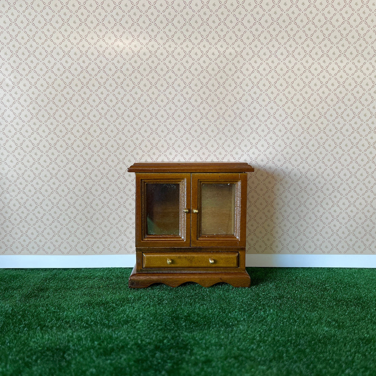 1:12 Scale Miniature Wood Short Display Cabinet with Glass Doors and Drawer, 3-1/8 inch tall, DIY Dollhouse Supply (walnut)