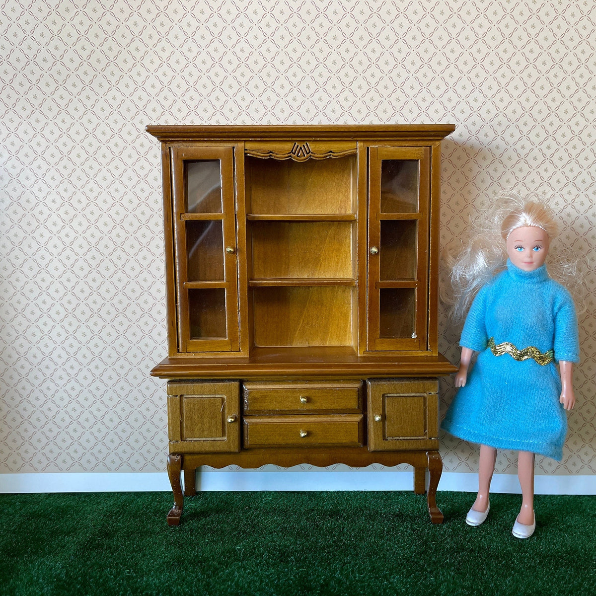 1:12 Scale Miniature Wood Display Cabinet with Glass Doors, 9 Shelves and 2 Drawers, 5-15/16 inch tall, DIY Dollhouse Supply (honey)
