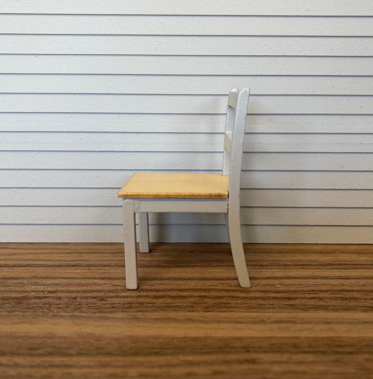 1:12 Scale Miniature Wood Ladder Back Dining Chair, Wood Seat, 3-1/8 inch tall, DIY Dollhouse Supply (white)