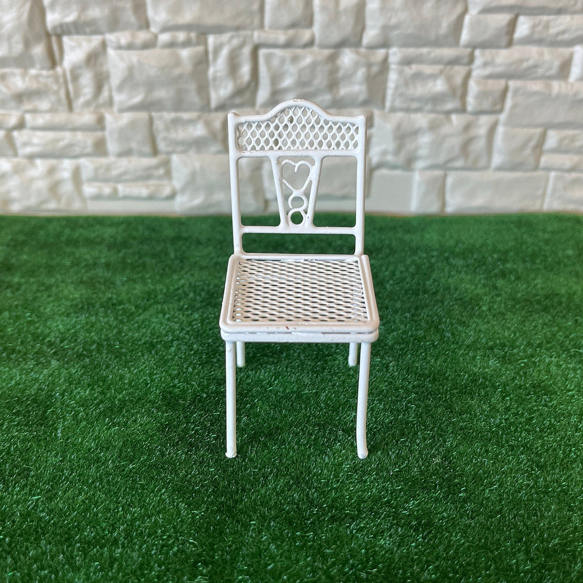 1:12 Scale Miniature Metal Garden Chair, Ornate Back, 3-1/8 inch tall, DIY Dollhouse Supply (white)