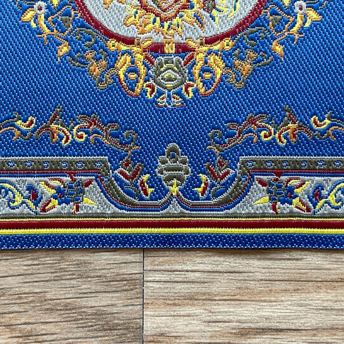1:12 Scale Miniature Area Rug with Floral Medallion and Border, 5-9/16 inch long, DIY Dollhouse Supply (royal blue)