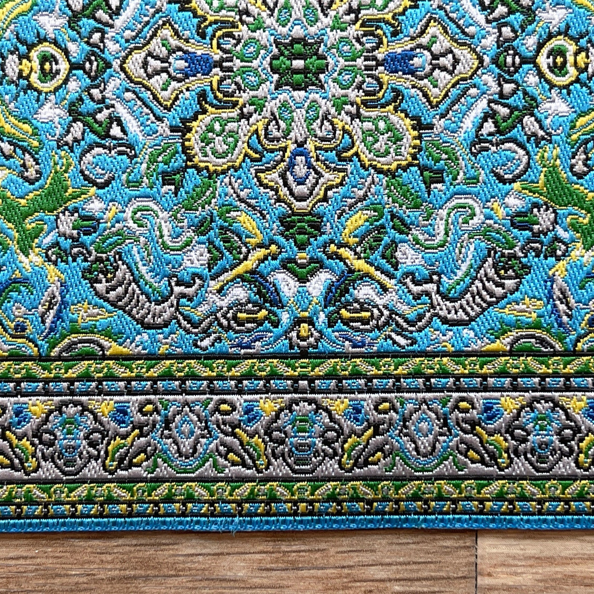 Dollhouse Area Rug , 1:12 Scale Miniature Carpet , Dollhouse Living Room Carpet - Z10