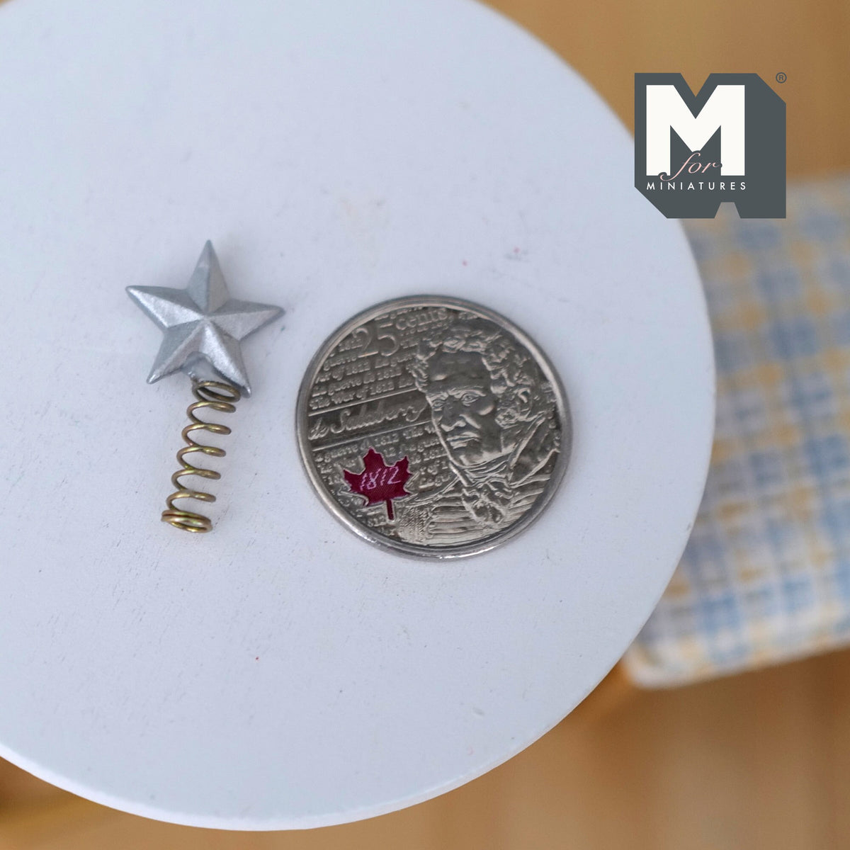 1:12 Scale Miniature Christmas Tree Topper Star with Coil Stem, 1 inch tall, DIY Dollhouse Supply (silver)