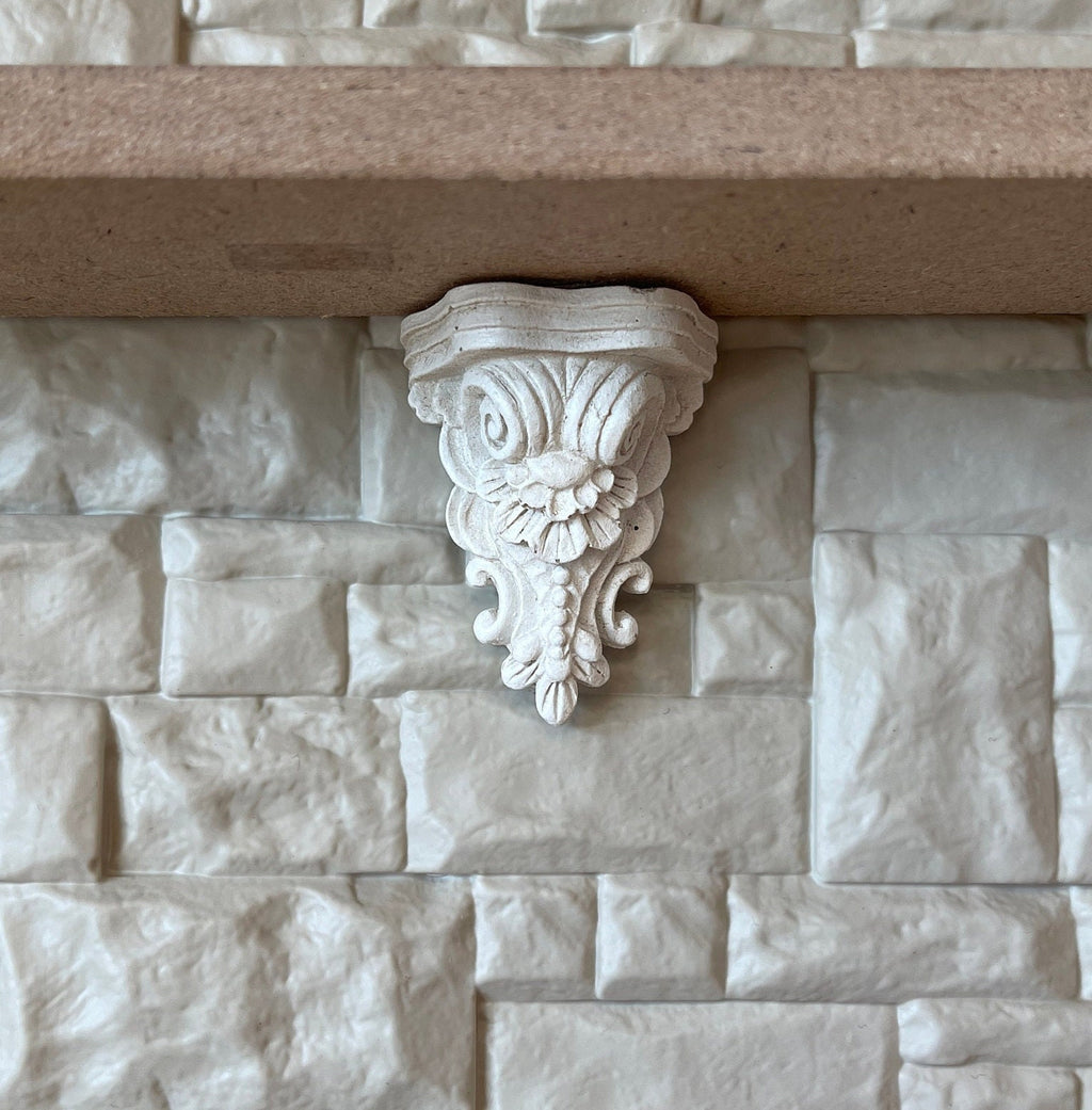 1:12 Scale Miniature Acanthus Leaf Corbel with Flat Top, 1-5/8 inch tall, DIY Dollhouse Supply (cast resin)