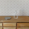 Dollhouse Supplies Miniature Vase , Glass Wine Decanter , Flask , 1:12 Scale (Made with glass) - B064