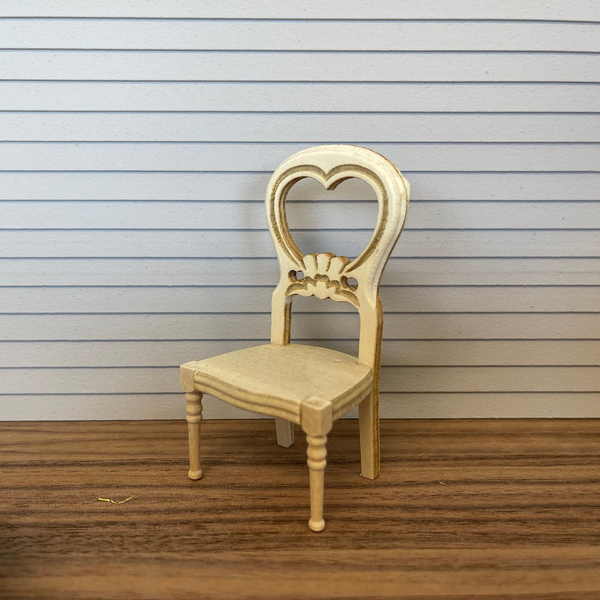 1:12 Scale Miniature Unpainted Wood Balloon Back Dining Chair, Heart Shaped Back, Seat Pad, 3-3/4 inch tall, DIY Dollhouse Supply