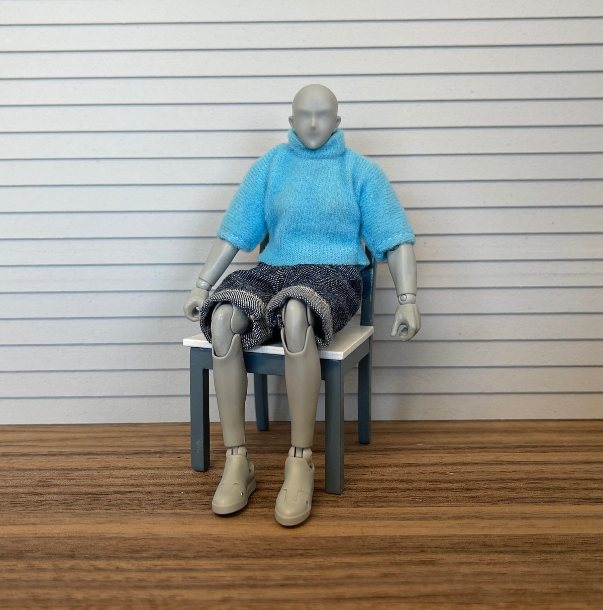 1:12 Scale Miniature Wood Ladder Back Dining Chair, 3-1/8 inch tall, DIY Dollhouse Supply (blue gray and cream)