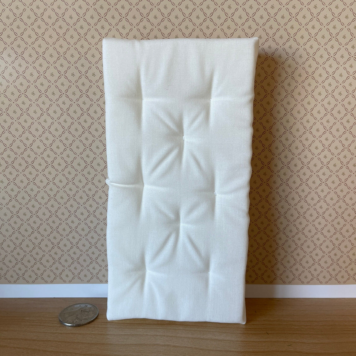 Dollhouse Supplies Mattress , 1:12 Scale Miniature Mattress , Single Mattress - J008
