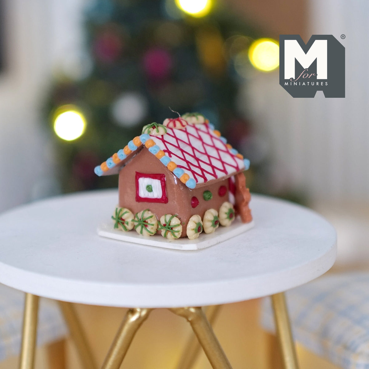 1:12 scale Dollhouse Miniature Christmas Gingerbread House Gingerbread Santa Clause J027