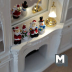 Schaal 1:12 miniatuur kerstman- en sneeuwpopbeeldjes, set van 4, 1-3/16 inch hoog, DIY-poppenhuisbenodigdheden (gegoten hars)