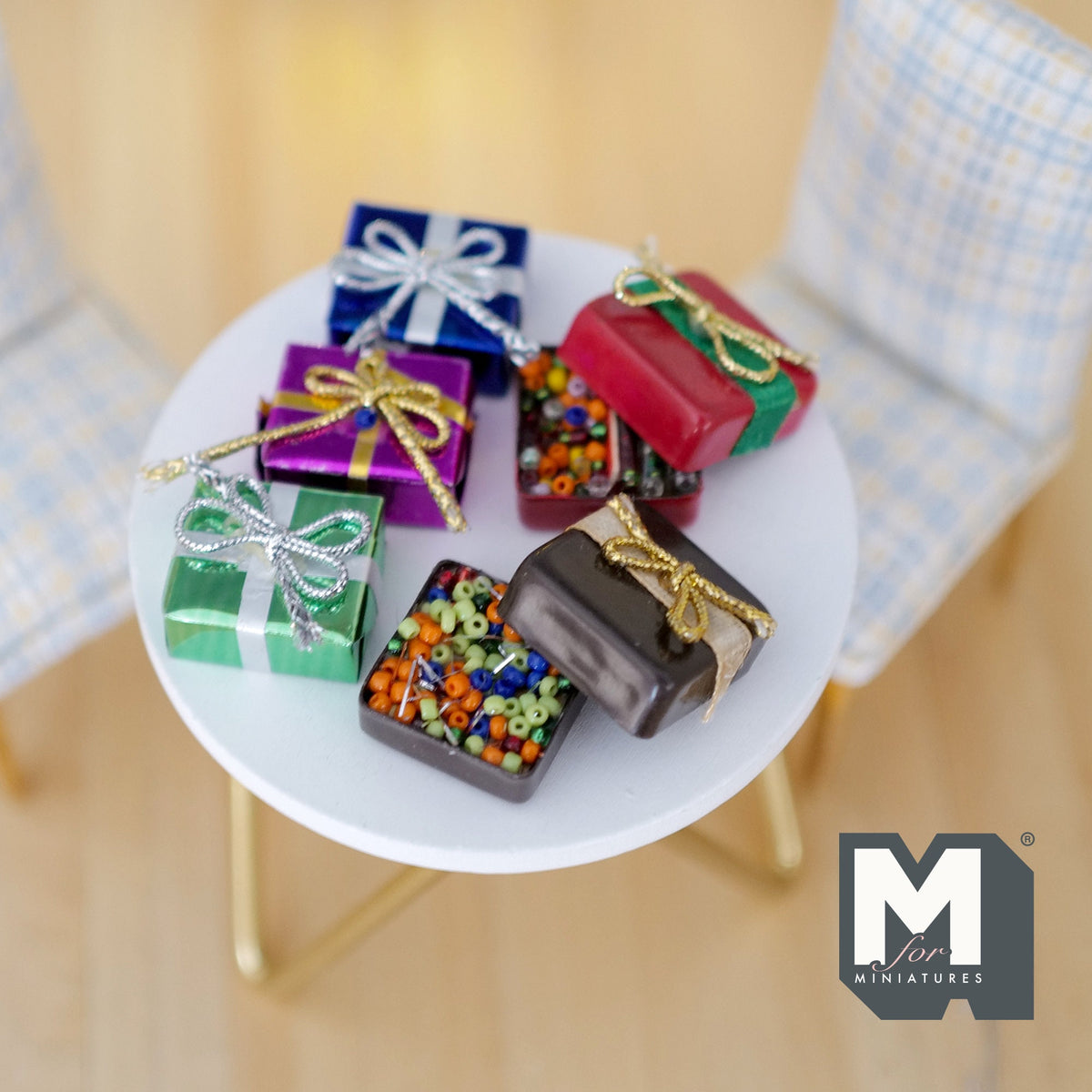1:12 Scale Miniature Wrapped and Opened Gift Boxes, Set of 5, 13/16 inch long, DIY Dollhouse Supply