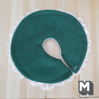Jupe de sapin de Noël miniature à l'échelle 1:12 avec bordure en dentelle, 10 cm de diamètre, accessoire de maison de poupée à faire soi-même (vert)