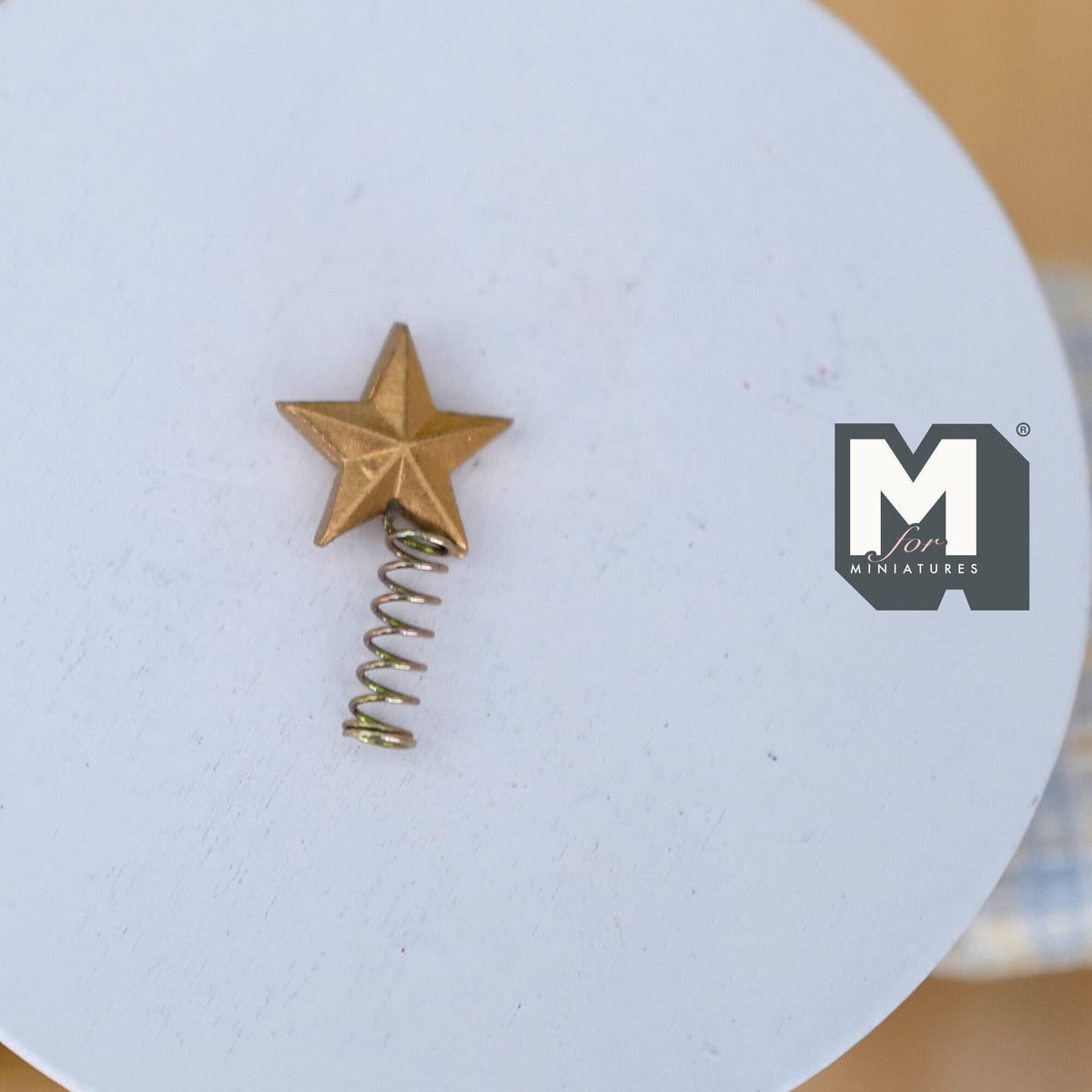 1:12 Scale Miniature Gold Christmas Tree Top Star with Coil Spring Base, 1 inch tall, DIY Dollhouse Supply