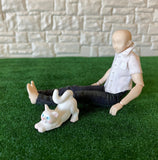 Miniature Stretching Cat , 1:12 Scale Dollhouse Supplies Cat - C058