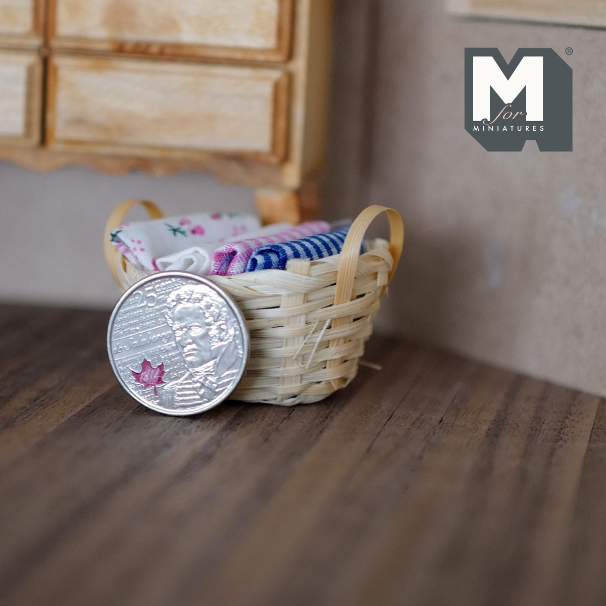1:12 Scale Miniature Bamboo Rope Basket with Folded Linens, 1-7/8 inch long, DIY Dollhouse Supply (fabric fixed to basket)