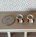 1/12スケール ミニチュア陶器製コーヒーマグ 2個セット、高さ約1.3cm、ドールハウス用DIYパーツ（オレンジと黒のストライプ）