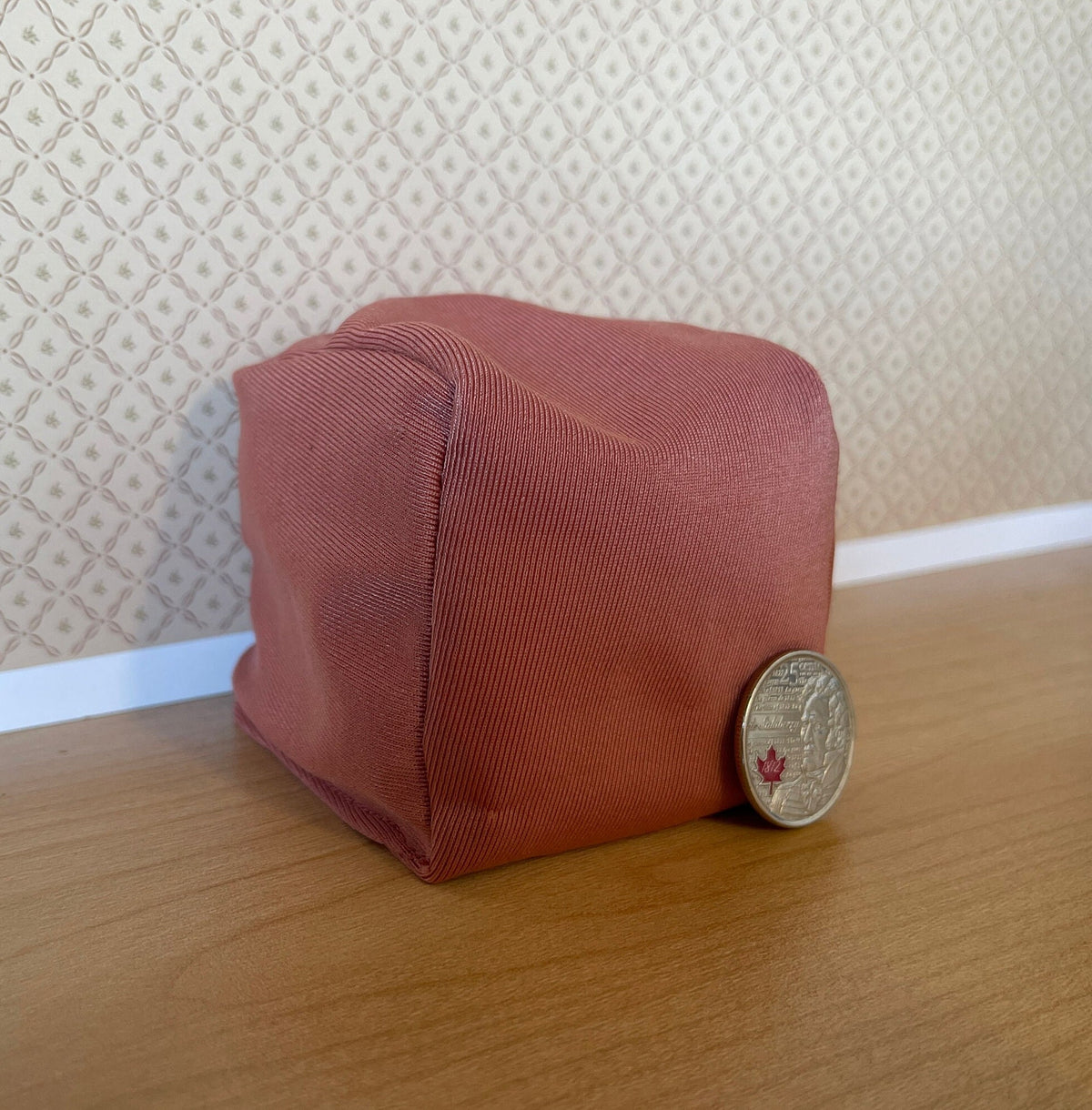 1:12 Scale Miniature Fabric Bean Bag Chair, 2-3/8 inch tall, DIY Dollhouse Supply (dusty pink)