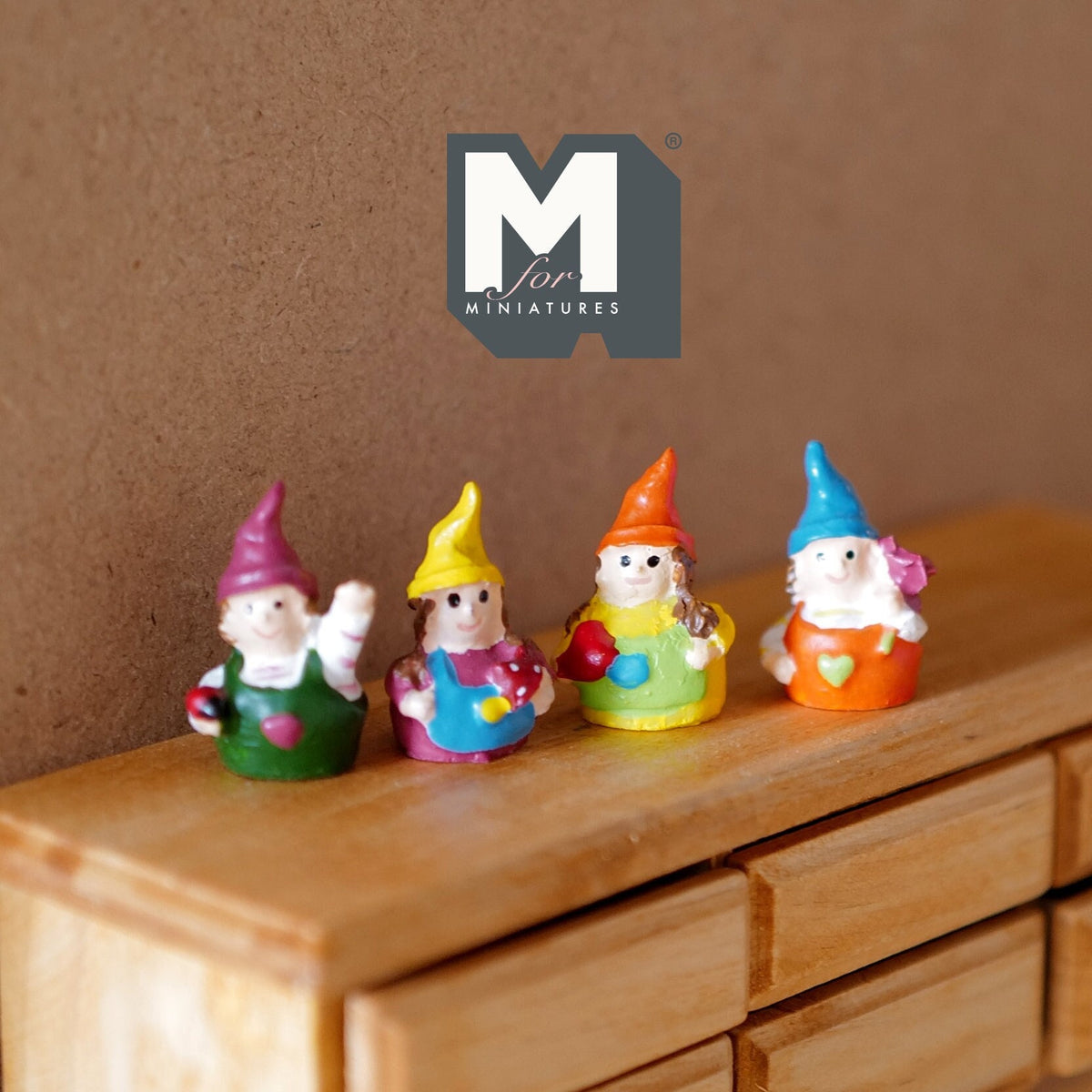 Dollhouse Miniature Gnome Set of 4 , 1:12 Scale Dollhouse Christmas Decoration 1 Inch Tall - G051