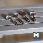 Ustensiles de cuisine miniatures en métal à l'échelle 1:12, lot de 4, 3 cm de long, fourniture pour maison de poupée DIY (bronze)