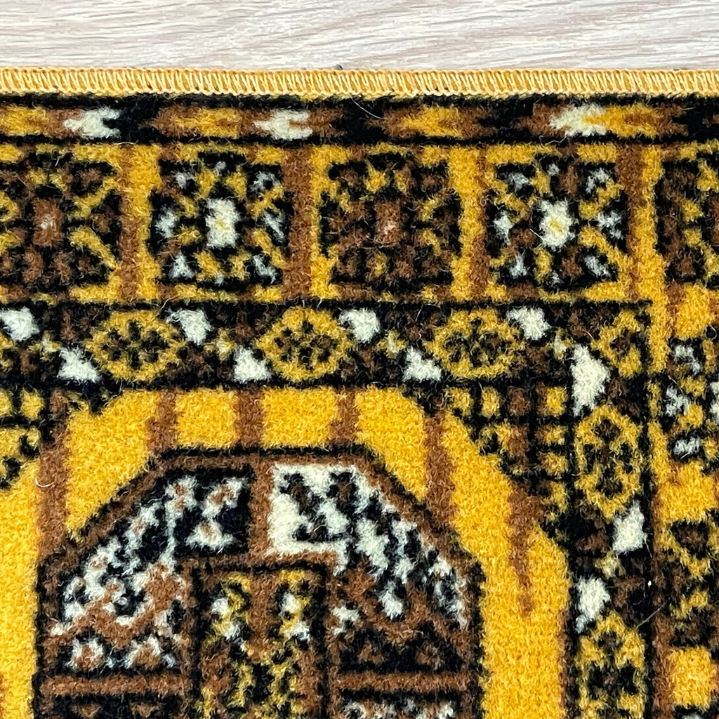 1:12 Scale Miniature Wool Medallion Area Rug with Fringe, 15 x 8-1/2 inch, DIY Dollhouse Supply (golden yellow)