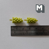 1:12 Dollhouse Supplies Miniature fruit 2 x grape - D059
