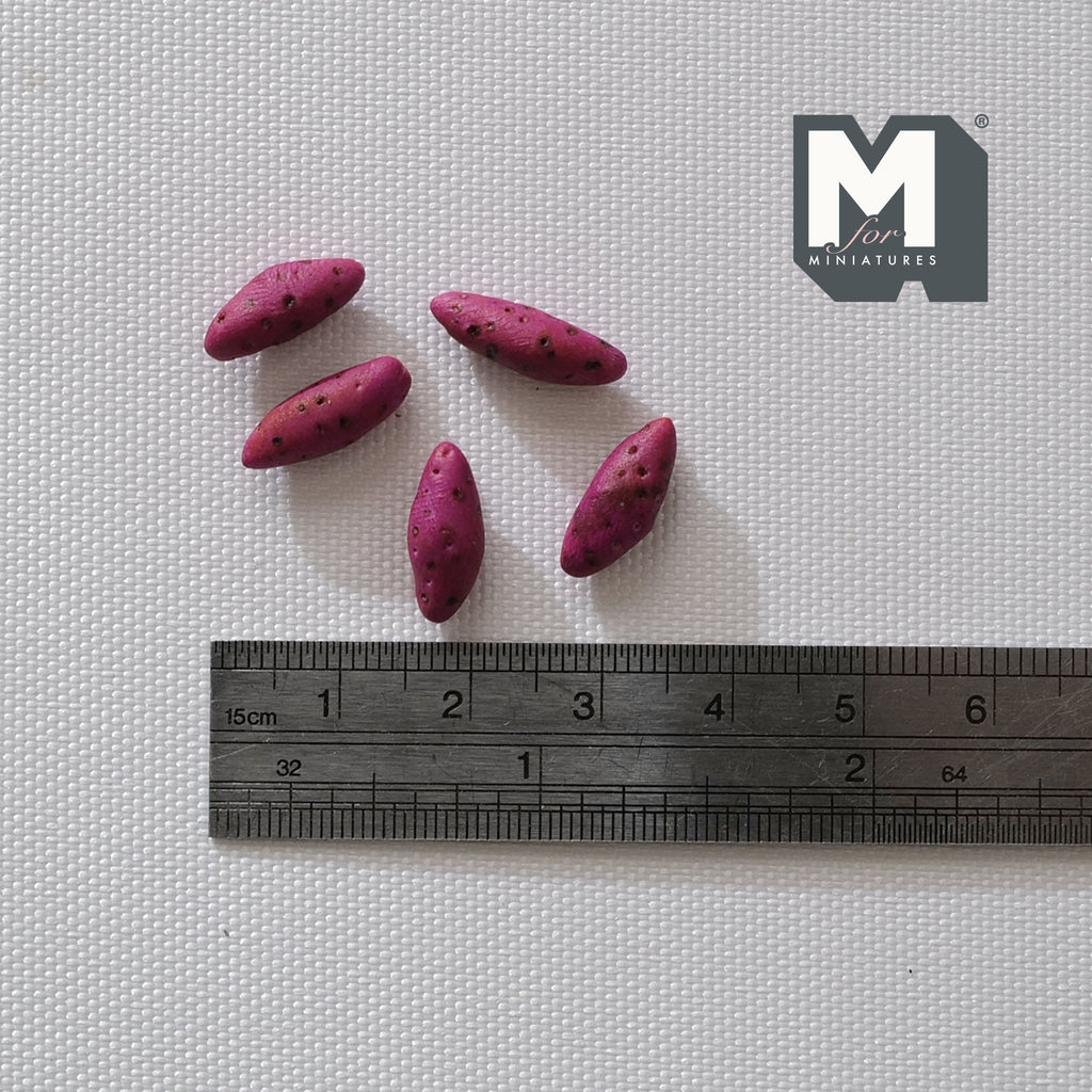 1:12 Scale Miniature Sweet Potatoes, Set of 5, 9/16 inch long, DIY Dollhouse Supply