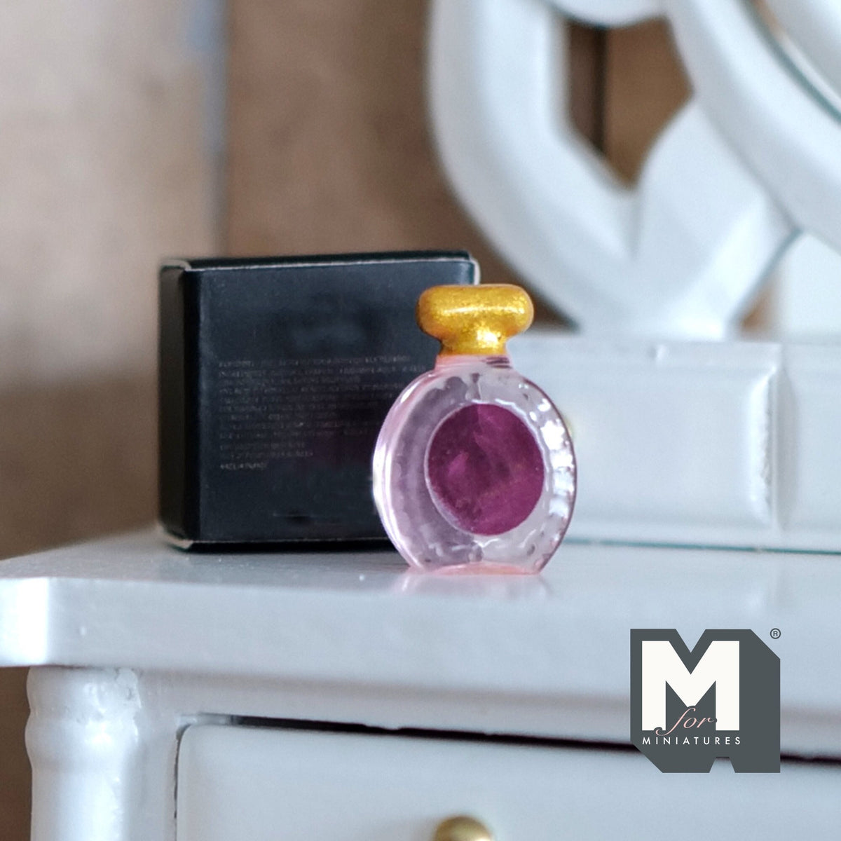 Dollhouse Supplies Miniature Fragrance Bottle Perfume Box Set of 2 F024